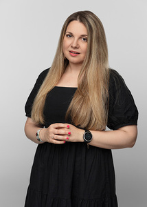 Niki Kalavrezou
